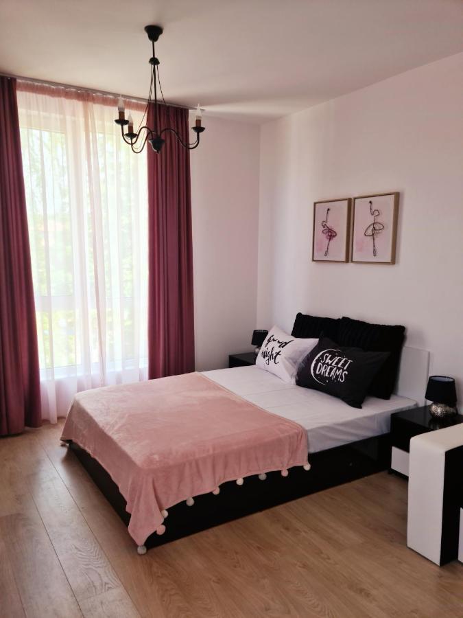 Rose Studio Lägenhet Burgas Exteriör bild